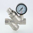 Редуктор давления VALTEC с фильтром и манометром, от 2 до 5 бар 1/2