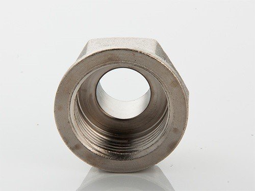 Переходник VALTEC 3/4 х 1/2 внутренняя-наружная резьба, никелированная латунь